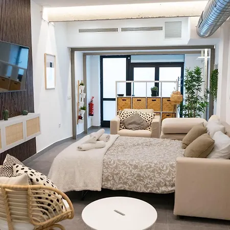 Stuning Next To The River - Sevillarooms Siviglia