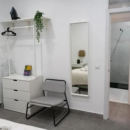 Stuning Next To The River - Sevillarooms Apartament *