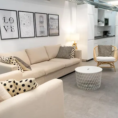 Stuning Next To The River - Sevillarooms Apartment *