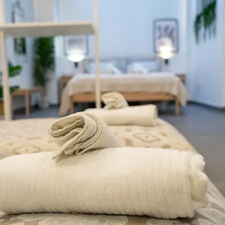 Apartament Stuning Next To The River - Sevillarooms *