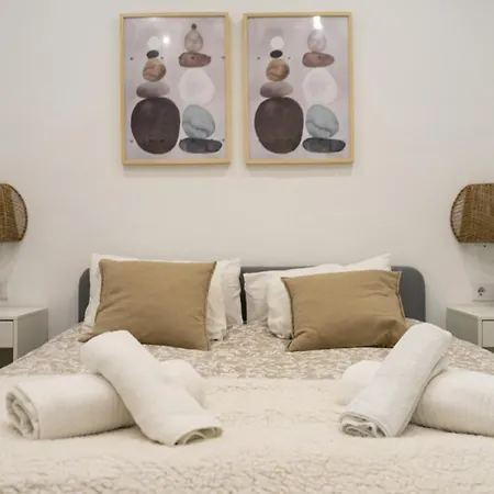 Stuning Next To The River - Sevillarooms * Siviglia