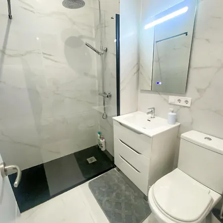 Apartament Stuning Next To The River - Sevillarooms *